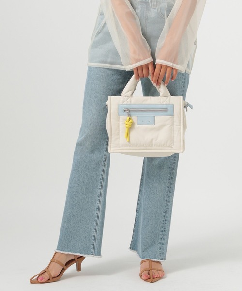 BAYFLOW（ベイフロー）の「[500mlペットボトルが入る]パッファースクエアショルダー（ショルダーバッグ・レディース・ボルドー/アイボリー/ブラック/シルバー/ライトベージュ・FREE）」の12枚目の写真