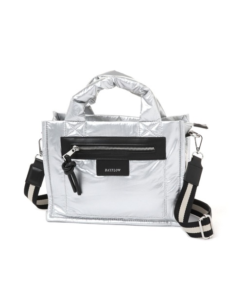 BAYFLOW（ベイフロー）の「[500mlペットボトルが入る]パッファースクエアショルダー（ショルダーバッグ・レディース・ボルドー/アイボリー/ブラック/シルバー/ライトベージュ・FREE）」の13枚目の写真