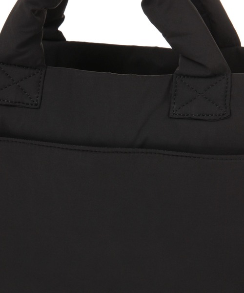 BAYFLOW（ベイフロー）の「[500mlペットボトルが入る]パッファースクエアショルダー（ショルダーバッグ・レディース・ボルドー/アイボリー/ブラック/シルバー/ライトベージュ・FREE）」の22枚目の写真