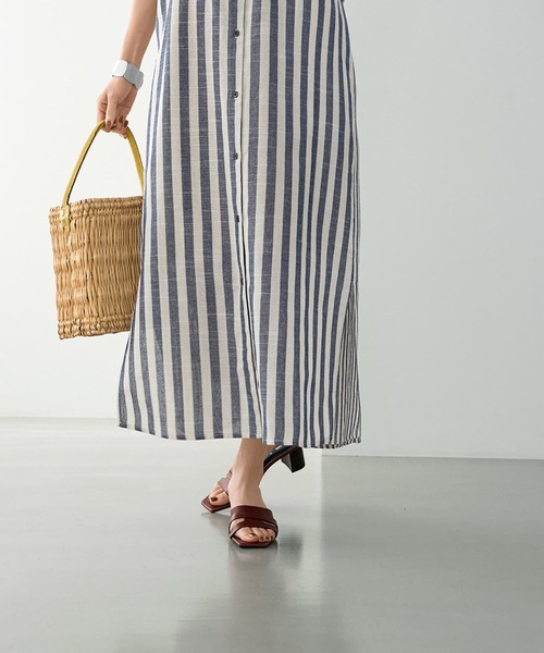 STYLE DELI（スタイルデリ）の「綿混紡ストライプ柄カフタンワンピース（ワンピース・レディース・ネイビー/ライトブラウン・MEDIUM/SMALL）」の6枚目の写真