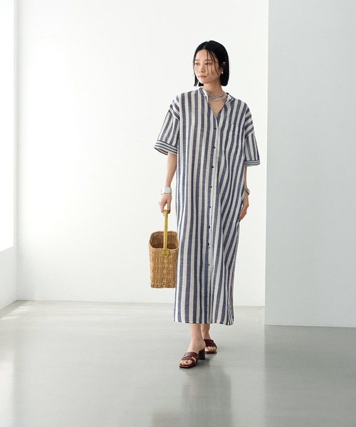 STYLE DELI（スタイルデリ）の「綿混紡ストライプ柄カフタンワンピース（ワンピース・レディース・ネイビー/ライトブラウン・MEDIUM/SMALL）」の16枚目の写真