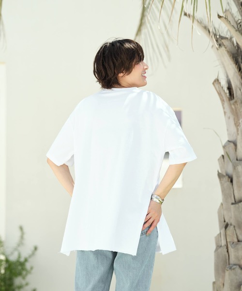 Mia   （ミア）の「SIDEWAYSフォトロゴＴシャツ（Tシャツ/カットソー・レディース・チャコールグレー/オフホワイト・FREE）」の18枚目の写真