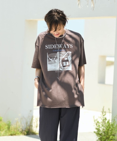 Mia   （ミア）の「SIDEWAYSフォトロゴＴシャツ（Tシャツ/カットソー・レディース・チャコールグレー/オフホワイト・FREE）」の22枚目の写真