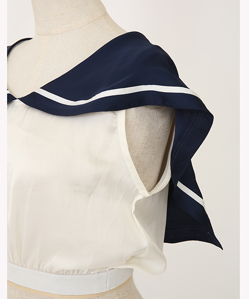 Fallin'（フォーリン）の「Sailor coller short tops（Tシャツ/カットソー・レディース・オフホワイト・FREE）」の5枚目の写真