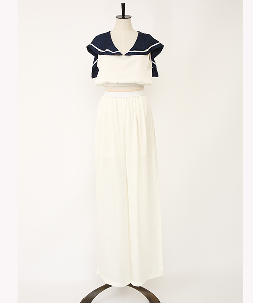 Fallin'（フォーリン）の「Sailor coller short tops（Tシャツ/カットソー・レディース・オフホワイト・FREE）」の7枚目の写真