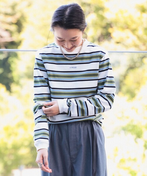 BEAMS BOY（ビームスボーイ）の「ボーイ エンブロイダリー ボーダー ロングスリーブ Tシャツ（Tシャツ/カットソー・レディース・クリーム/ホワイト系その他7/ネイビー・1/2）」の6枚目の写真