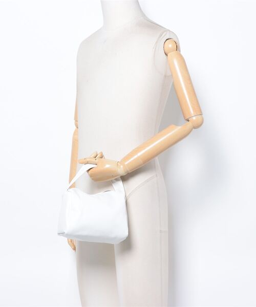 BARRETTA（バレッタ）の「スクエアハンドバッグ（ハンドバッグ・レディース・ブラック/ホワイト・FREE）」の18枚目の写真