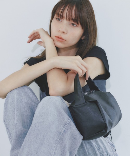 BARRETTA（バレッタ）の「スクエアハンドバッグ（ハンドバッグ・レディース・ブラック/ホワイト・FREE）」の11枚目の写真