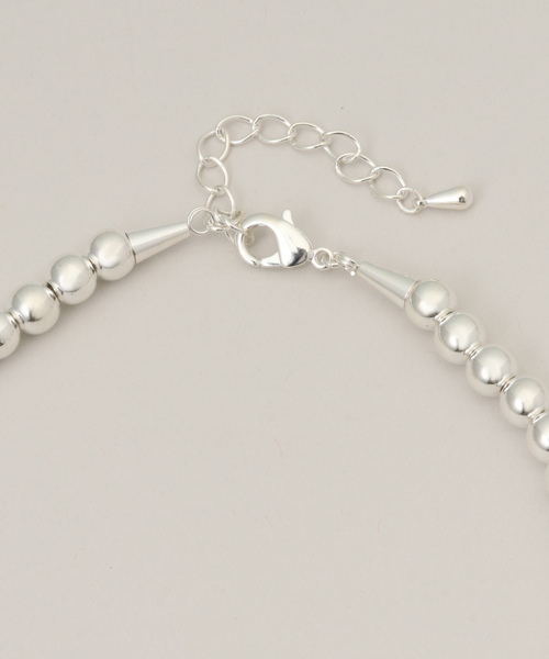 SLOBE IENA（スローブイエナ）の「《追加3》SLOBE メタルビーズショートネックレス（ネックレス・レディース・シルバー・FREE）」の6枚目の写真