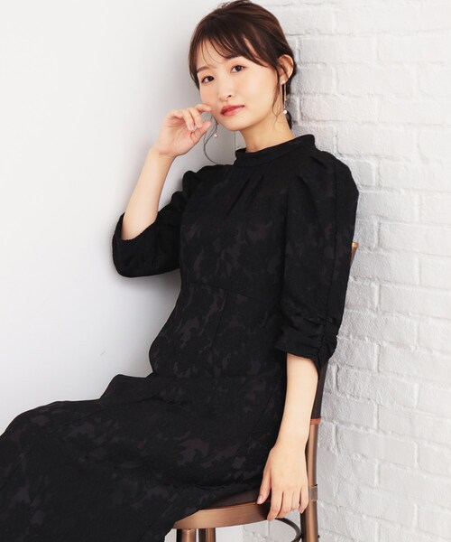 セール】ハイネックジャカードフレアワンピース【洗濯機洗い可