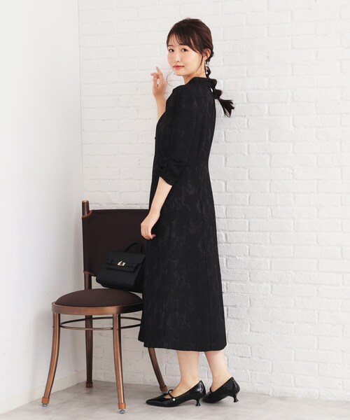 セール】ハイネックジャカードフレアワンピース【洗濯機洗い可