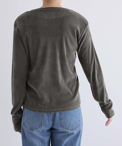 andme（アンドミー）の「【新色追加】ベロアチュールクルーネック長袖トップス（Tシャツ/カットソー・レディース・アイボリー/ブラック/チャコールグレー/ブラウン・M）」の19枚目の写真