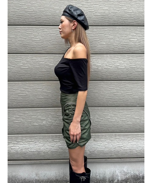 EGOIST（エゴイスト）の「アシメデザインカットリブTOP（Tシャツ/カットソー・レディース・ブラック/カーキ/パープル・FREE）」の6枚目の写真