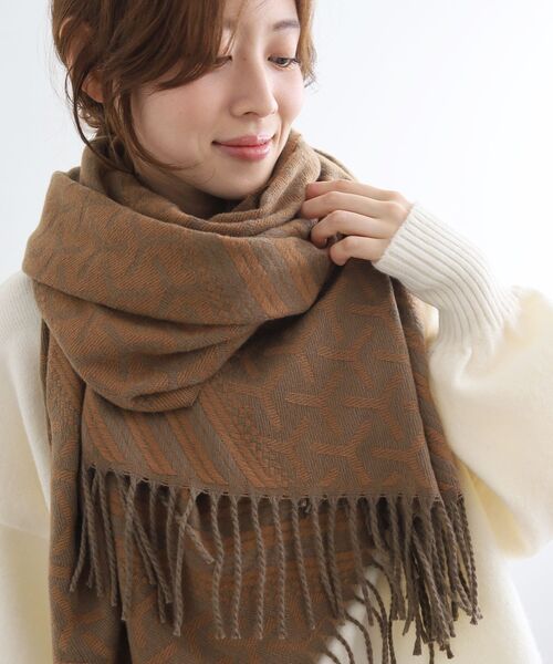 le.coeur blanc(ルクールブラン)の「《WEB限定アイテム》ジオメトリック柄ストール(ストール/ショール・レディース・ホワイト系その他2/ブラウン系その他3/ブルー系その他2・FREE)」の10枚目の写真