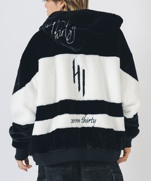 RE730（アールイーセブンサーティー）の「【RE730】ふわふわもこもこの可愛いファーブルゾン　パーカー（ブルゾン）」