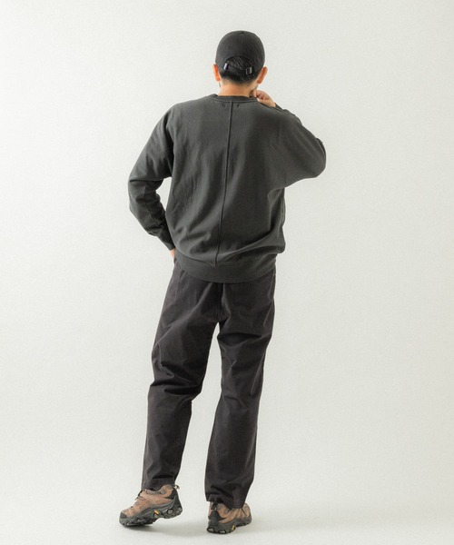 EKAL(エカル)の「ピグメントスウェットプルオーバー(スウェット・メンズ・ブラック/レッド/ベージュ・MEDIUM/LARGE)」の22枚目の写真