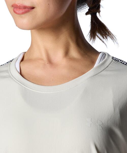 UNDER ARMOUR(アンダーアーマー)の「UA UVプロテクション Tシャツ(トレーニング/レディース)(Tシャツ/カットソー・レディース・オフホワイト・XL/L/M/S)」の4枚目の写真