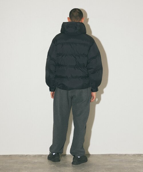 DESCENTE ALLTERRAIN(デサント オルテライン)の「ALLTERRAIN / オルテライン 別注 MOUNTAINEER CROPPED(ダウンジャケット/コート・メンズ・ブラック/ネイビー・MEDIUM/LARGE/X-LARGE)」の7枚目の写真