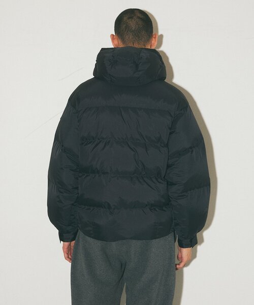 DESCENTE ALLTERRAIN(デサント オルテライン)の「ALLTERRAIN / オルテライン 別注 MOUNTAINEER CROPPED(ダウンジャケット/コート・メンズ・ブラック/ネイビー・MEDIUM/LARGE/X-LARGE)」の13枚目の写真