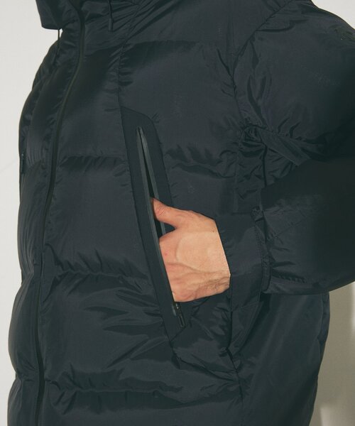 DESCENTE ALLTERRAIN(デサント オルテライン)の「ALLTERRAIN / オルテライン 別注 MOUNTAINEER CROPPED(ダウンジャケット/コート・メンズ・ブラック/ネイビー・MEDIUM/LARGE/X-LARGE)」の18枚目の写真