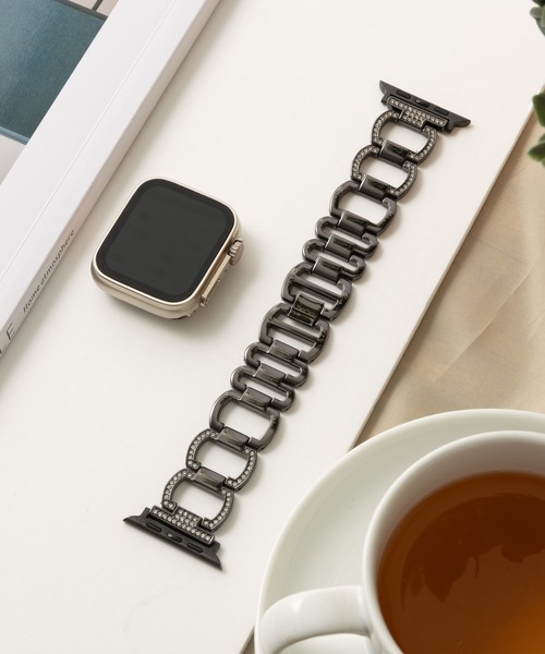 emonique(エモニーク)の「スマートウォッチバンド アップルウォッチバンド Apple Watch band ステンレス製【38/40/41/42/44/45/49mm対応】(デジタル腕時計・レディース・ブラック/シルバー/ピンクゴールド/ゴールド・38/42)」の6枚目の写真
