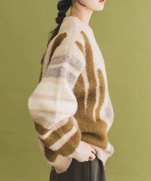 ITEMS URBANRESEARCH(アイテムズ アーバンリサーチ)の「シャギーモチーフビッグニット(ニット/セーター・レディース・ベージュ/ピンク/ブルー・FREE)」の22枚目の写真