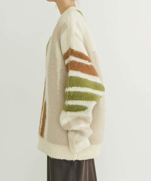 ITEMS URBANRESEARCH(アイテムズ アーバンリサーチ)の「シャギーモチーフビッグニット(ニット/セーター・レディース・ベージュ/ピンク/ブルー・FREE)」の19枚目の写真