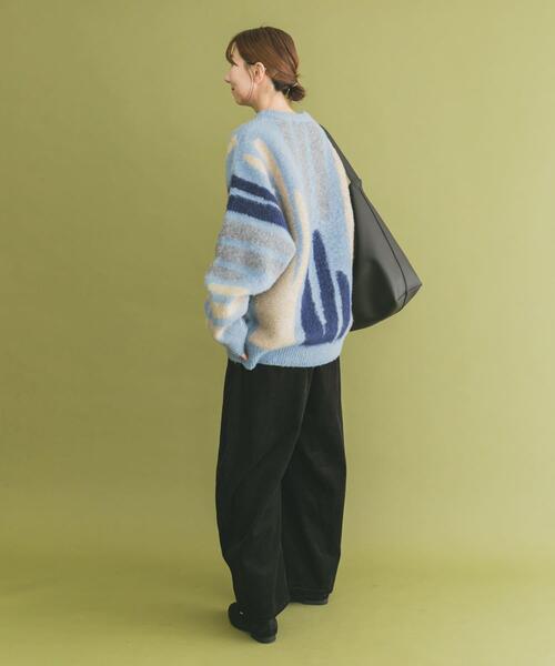 ITEMS URBANRESEARCH(アイテムズ アーバンリサーチ)の「シャギーモチーフビッグニット(ニット/セーター・レディース・ベージュ/ピンク/ブルー・FREE)」の10枚目の写真