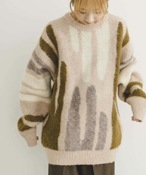 ITEMS URBANRESEARCH(アイテムズ アーバンリサーチ)の「シャギーモチーフビッグニット(ニット/セーター・レディース・ベージュ/ピンク/ブルー・FREE)」の17枚目の写真