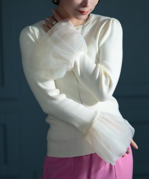 Sawa a la mode（サワアラモード）の「異素材チュールフレア袖リブニット（ニット/セーター・レディース・ベージュ/ブラック/ブルー・FREE）」の2枚目の写真