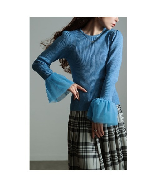 Sawa a la mode（サワアラモード）の「異素材チュールフレア袖リブニット（ニット/セーター・レディース・ベージュ/ブラック/ブルー・FREE）」の14枚目の写真
