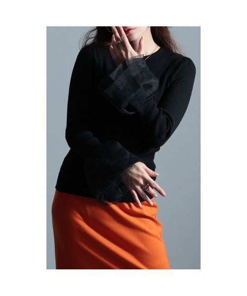 Sawa a la mode（サワアラモード）の「異素材チュールフレア袖リブニット（ニット/セーター・レディース・ベージュ/ブラック/ブルー・FREE）」の21枚目の写真