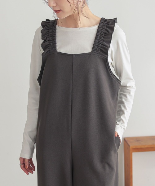n'OrLABEL(ノアールレーベル)の「『肩フリルサロペット』(サロペット/オーバーオール・レディース・チャコール/ブラック・2/1)」の12枚目の写真