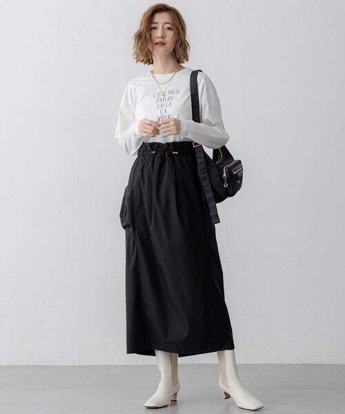 値下げ23区今季新品【撥水加工/洗える】ブライトタフタ ドロストスカート　未使用 セール】【撥水加工/洗える】ブライトタフタ ドロスト スカート