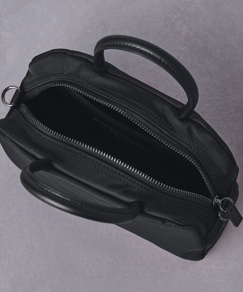 UNITED ARROWS（ユナイテッドアローズ）の「COMFY ボストンバッグ（ボストンバッグ・レディース・ブラック・FREE）」の4枚目の写真