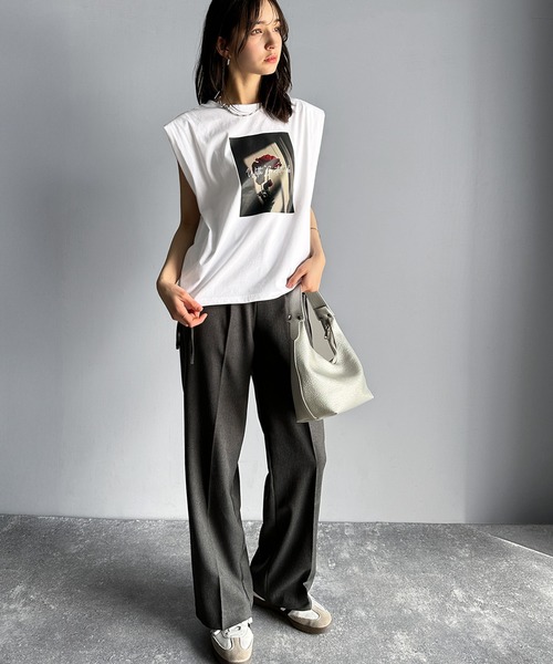 classicalelf（クラシカルエルフ）の「シンプルなのに着映える！お花フォトプリントシルケット加工フレンチスリーブTシャツ（Tシャツ/カットソー・レディース・モーブ系/チャコール/ホワイト・LARGE/MEDIUM/SMALL/X-LARGE）」の15枚目の写真