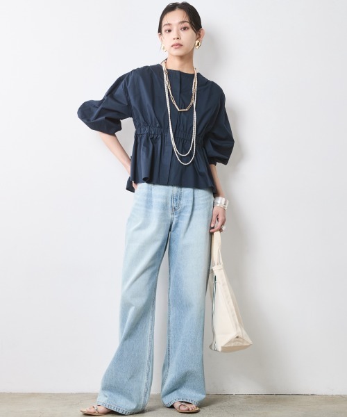 CHIC STYLE(シックスタイル)の「パフスリーブギャザーブラウス<大きいサイズ有>シックスタイル(シャツ/ブラウス・レディース・オフホワイト/ネイビー・L/M/5L/4L/3L/LL)」の19枚目の写真