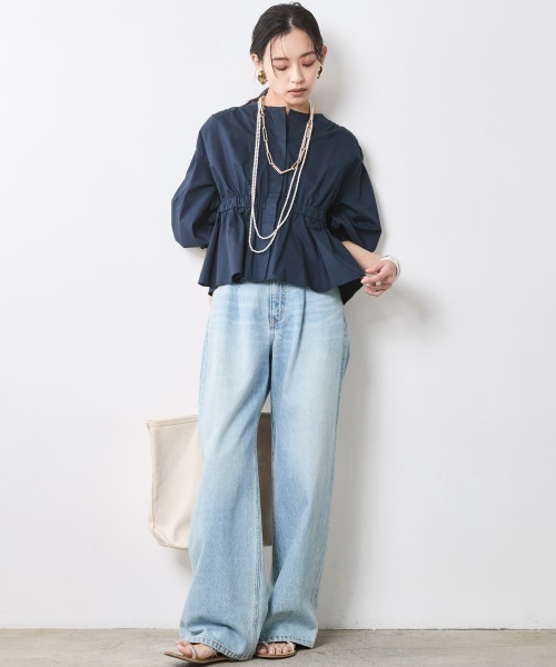 CHIC STYLE(シックスタイル)の「パフスリーブギャザーブラウス<大きいサイズ有>シックスタイル(シャツ/ブラウス・レディース・オフホワイト/ネイビー・L/M/5L/4L/3L/LL)」の22枚目の写真