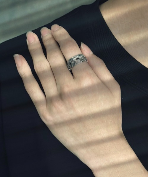 blatto(ブラット)の「【B-925 SILVER】925リング b925-r065-9g(リング・メンズ・シルバー・FREE)」の1枚目の写真