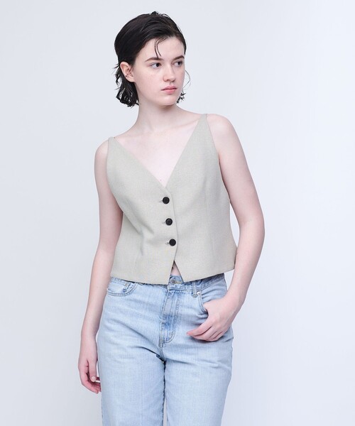 AEWEN MATOPH（イウエン マトフ）の「＜AEWEN MATOPH＞シルク シャンブレー キャミソール ベスト（ベスト・レディース・ベージュ/オレンジ・FREE）」の3枚目の写真