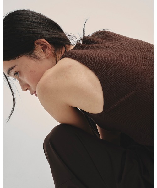 TODAYFUL（トゥデイフル）の「Merinowool 100% Tanktop（Tシャツ/カットソー・レディース・チャコールグレー/チョコ/キナリ・FREE）」の7枚目の写真