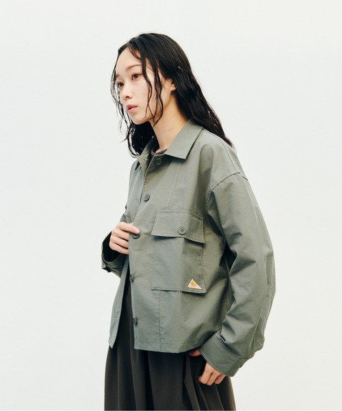 KELTY(ケルティ)の「ショート シャツ ブルゾン(ブルゾン・レディース・ライトブルー/カーキ/ブラック/ベージュ・FREE)」の5枚目の写真