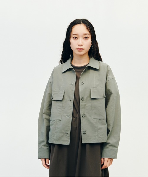 KELTY(ケルティ)の「ショート シャツ ブルゾン(ブルゾン・レディース・ライトブルー/カーキ/ブラック/ベージュ・FREE)」の9枚目の写真