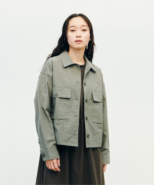 KELTY(ケルティ)の「ショート シャツ ブルゾン(ブルゾン・レディース・ライトブルー/カーキ/ブラック/ベージュ・FREE)」の10枚目の写真