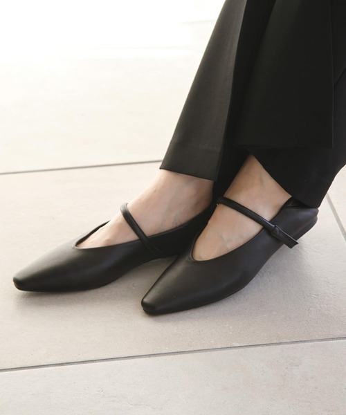 REMME（レメ）の「REMME　ストラップフラットシューズ（その他シューズ・レディース・ホワイト/ブラック・37/38）」の6枚目の写真