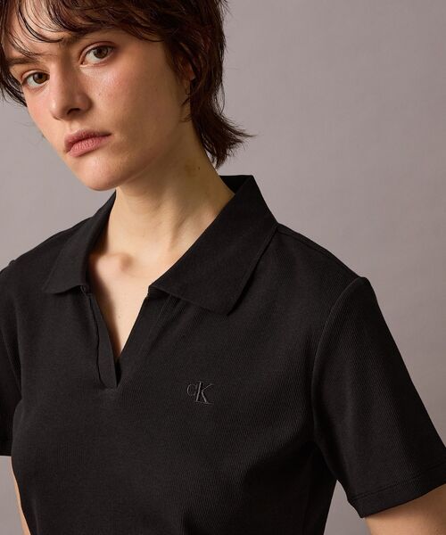 Calvin Klein(カルバン・クライン)の「ロゴリブ ポロシャツ(ポロシャツ・レディース・ブラック/ライトピンク/ホワイト・M/S/XS)」の9枚目の写真