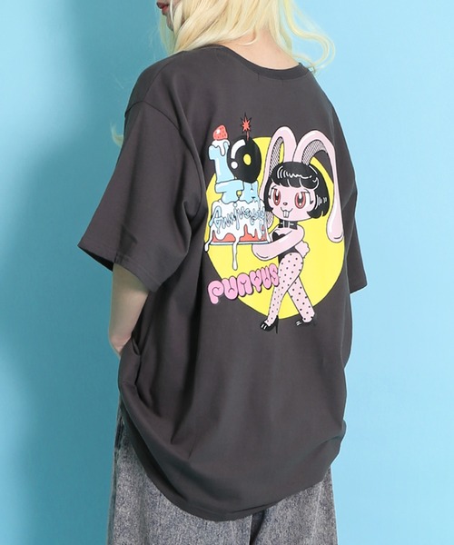 PUNYUS（プニュズ）の「10th rabbitビッグＴシャツ（Tシャツ/カットソー・レディース・ホワイト/スミクロ・3/4）」の2枚目の写真