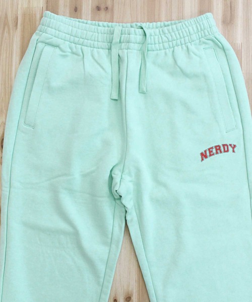 NERDY(ノルディ)の「NERDY キャンパスジョガーパンツ Campus Jogger Pants(スウェットパンツ・メンズ・ミント・M)」の3枚目の写真