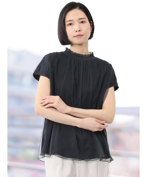 m.f.editorial（エムエフエディトリアル）の「【ストレッチ ウォッシャブル】m.f.エディトリアル レディース チュール ギャザーネック半袖プルオーバー（Tシャツ/カットソー・レディース・ネイビー/ライトグレー・MEDIUM/LARGE）」の2枚目の写真