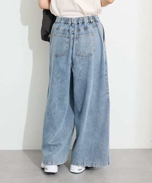 CRAFT STANDARD BOUTIQUE(クラフトスタンダードブティック)の「デニムタックパンツ(デニムパンツ・レディース・ライトインディゴブルー/ダークインディゴブルー・L/M)」の7枚目の写真